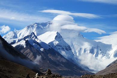 珠穆朗玛峰什么时候去最好？