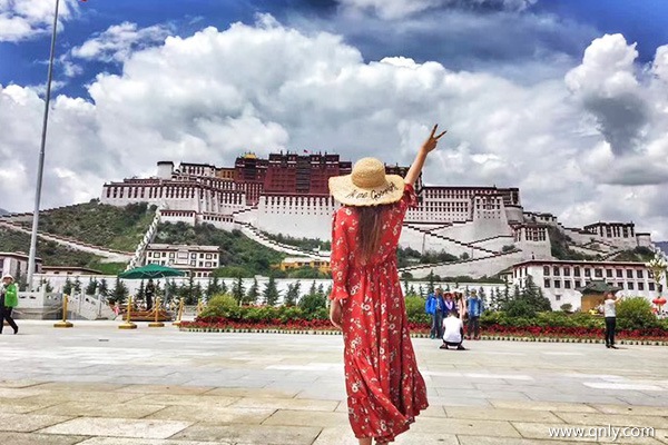 西藏旅游大概费用