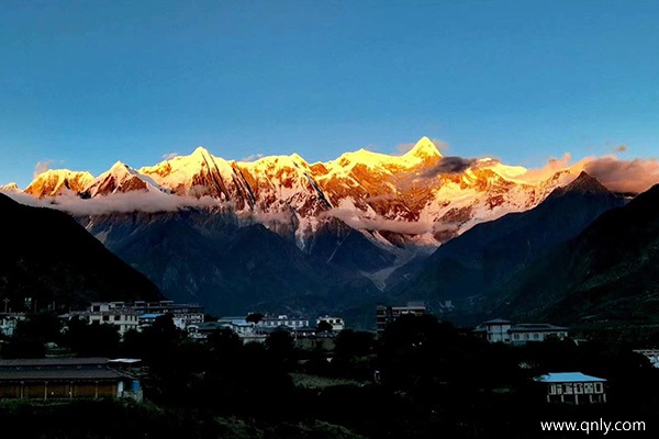西藏跟旅游团费用