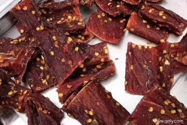 西藏包车多少钱