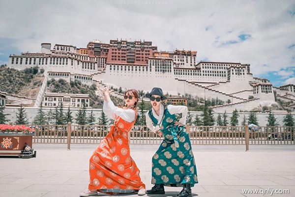 坐火车去西藏旅游费用是多少