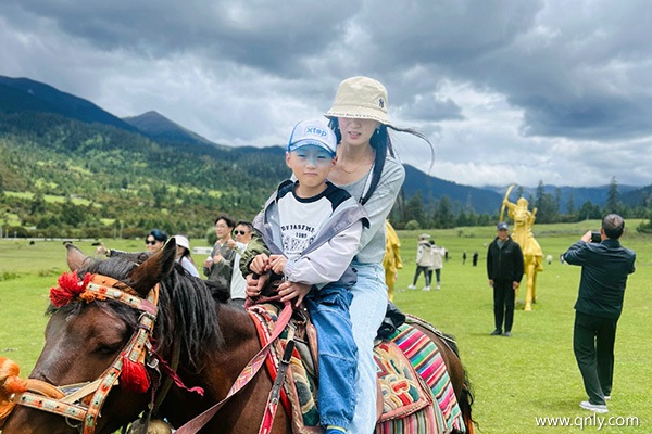 带7岁的孩子去西藏旅游好吗