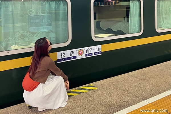 到西藏最美火车路线