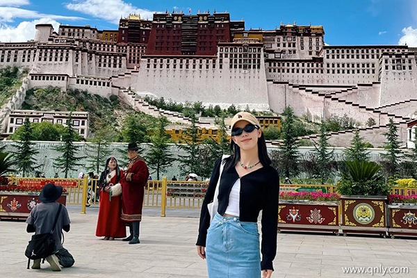 5个人去西藏玩一周多少钱