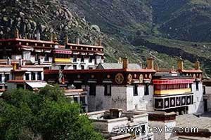 在西藏过年碰巧了,驱鬼节